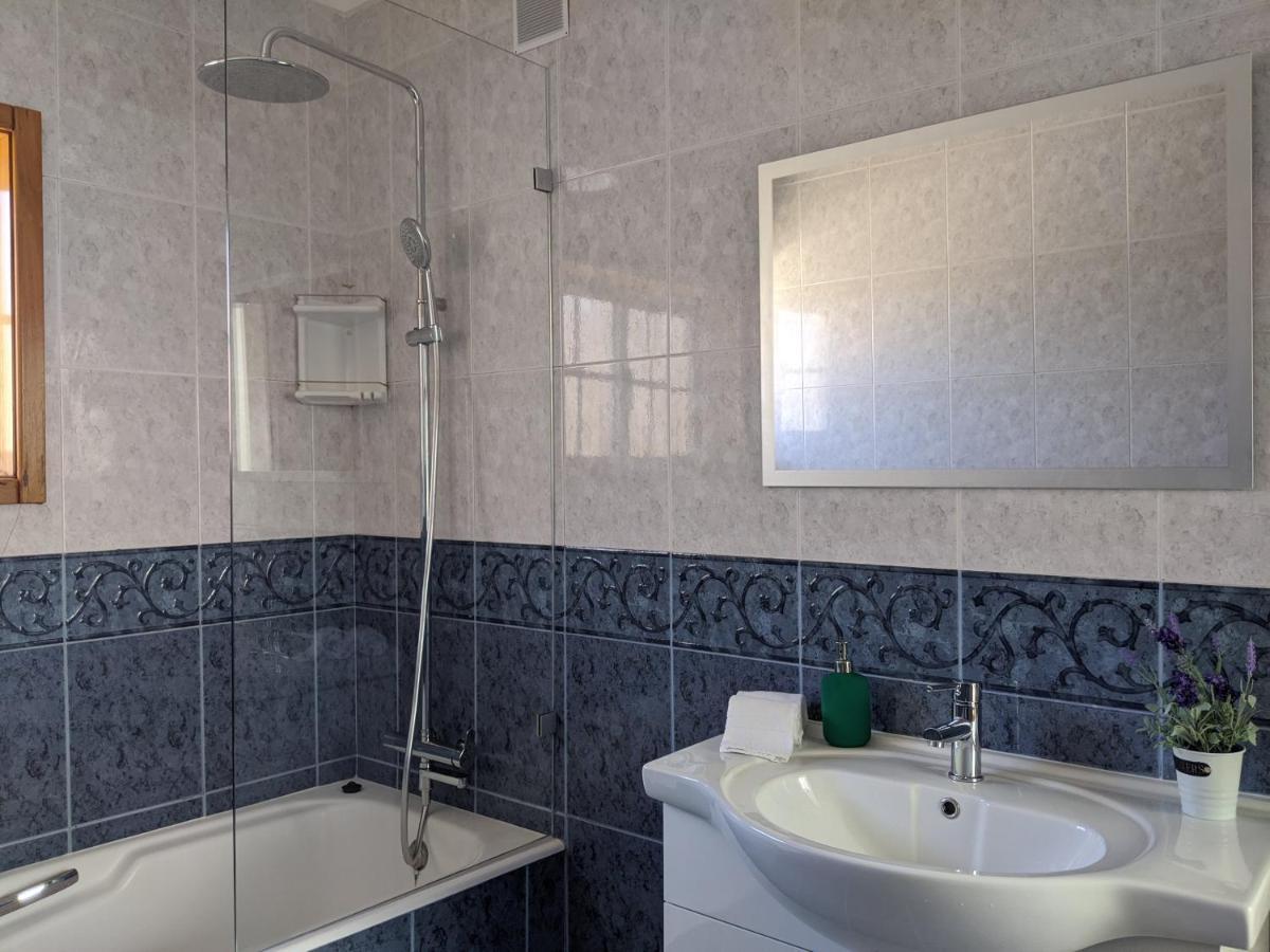The Palm House Villa Ovar Ngoại thất bức ảnh